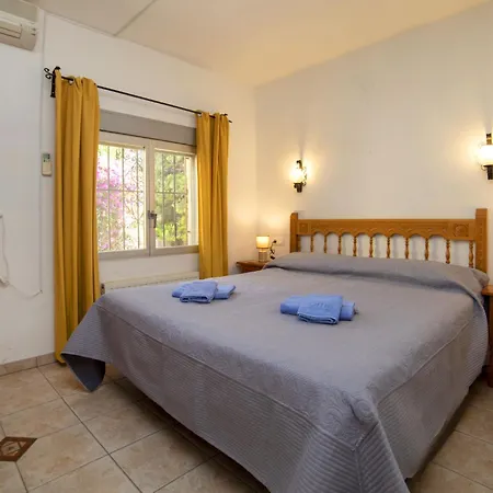 Servinola By Interhome