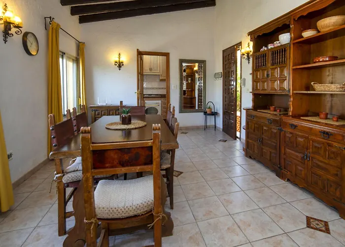 Servinola By Interhome *