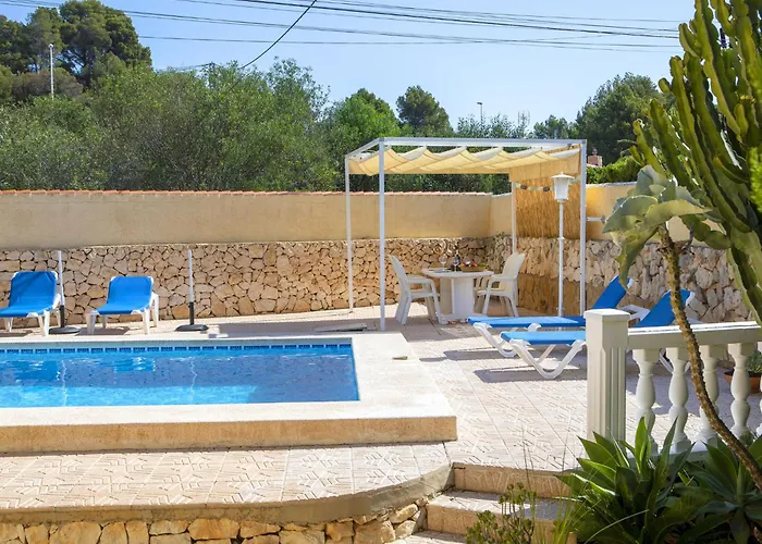 Servinola By Interhome *