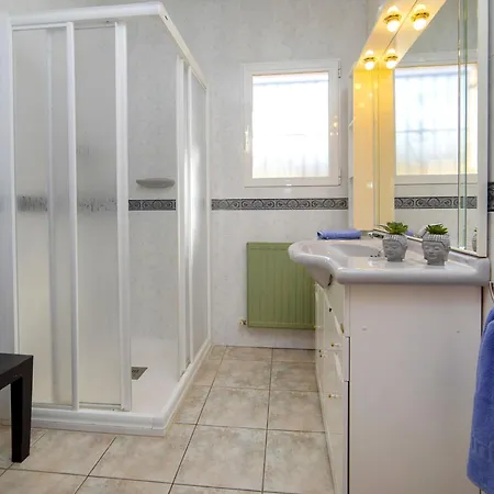 Servinola By Interhome Vakantiehuis Calpe